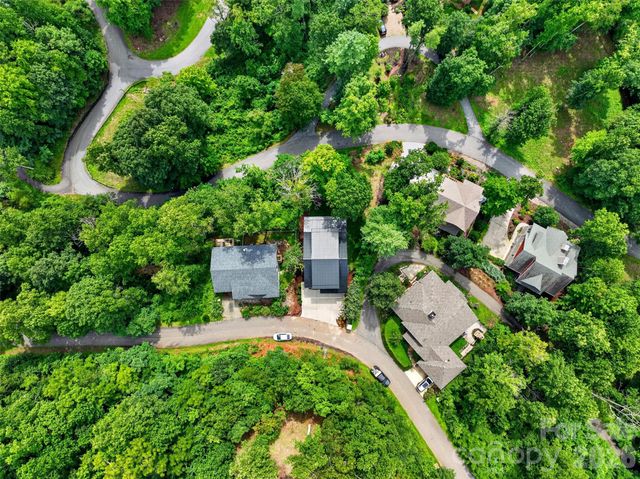 27 Denali Drive, Asheville, NC 28806