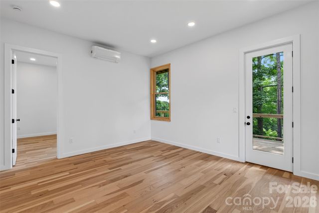 27 Denali Drive, Asheville, NC 28806
