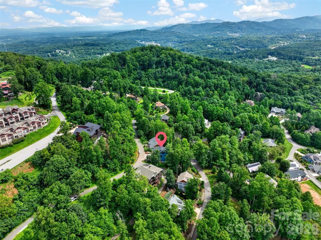 27 Denali Drive, Asheville, NC 28806