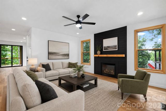 27 Denali Drive, Asheville, NC 28806