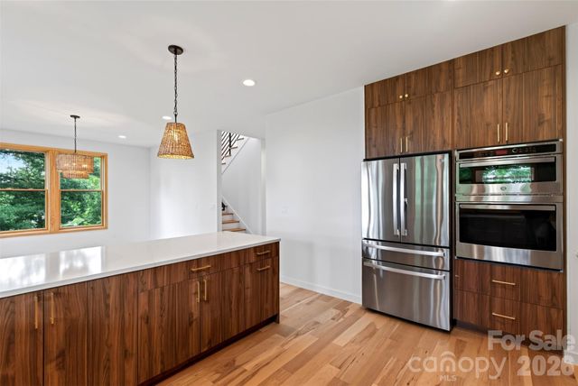 27 Denali Drive, Asheville, NC 28806