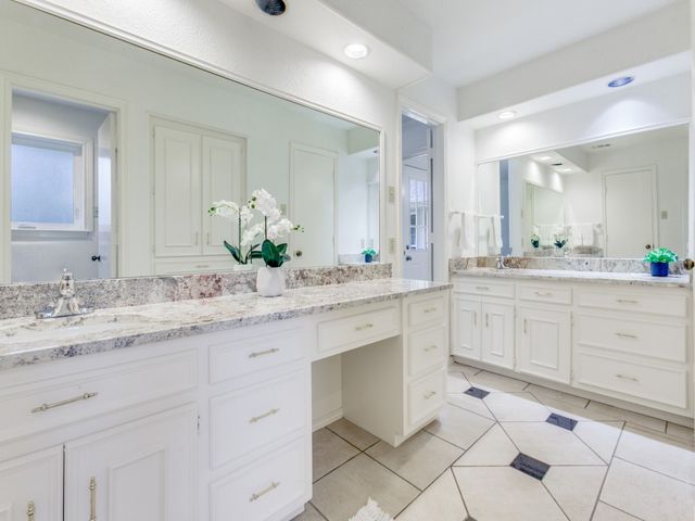 6608 Robin Willow Court, Dallas, TX 75248