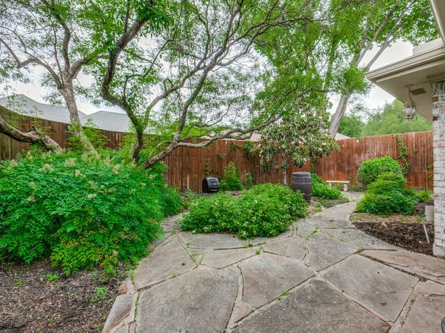 6608 Robin Willow Court, Dallas, TX 75248