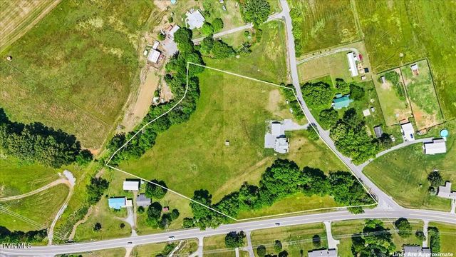 4754 Greenwood Drive, Jonesborough, TN 37659