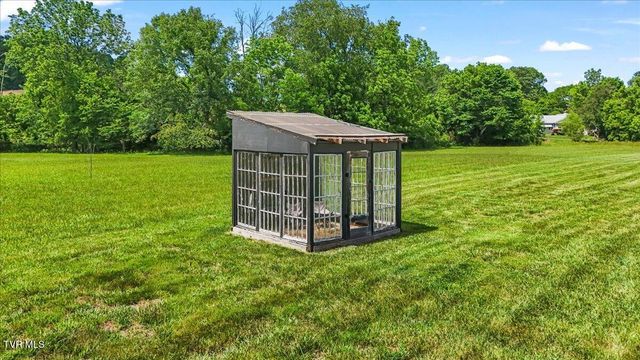 4754 Greenwood Drive, Jonesborough, TN 37659