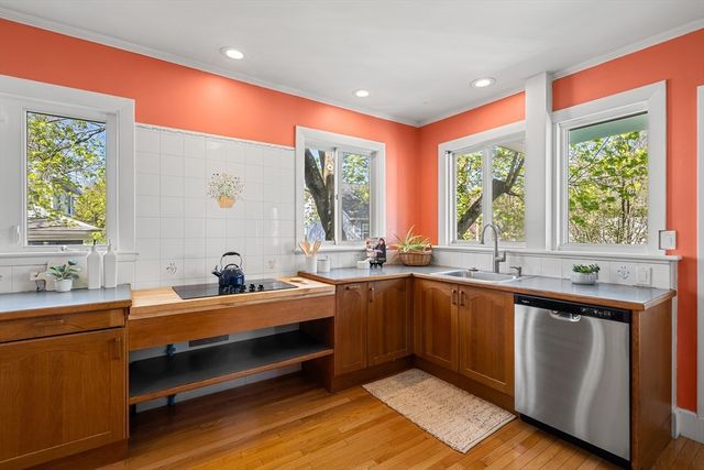 10 Lanark Road 1, Arlington, MA 02476