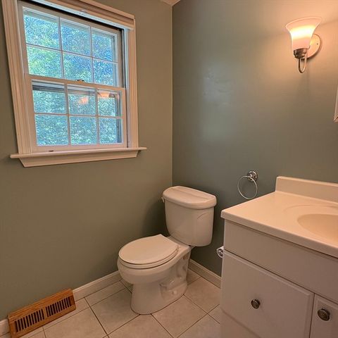 93 Drummer Road 93, Acton, MA 01720