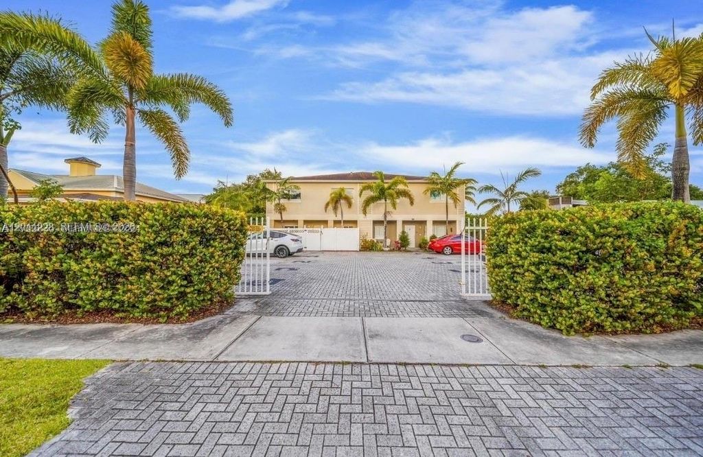 615 NW 10th Ter 1, Fort Lauderdale, FL 33311