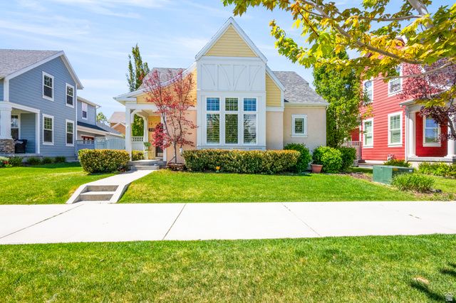 10388 S SPLIT ROCK DR, South Jordan, UT 84095