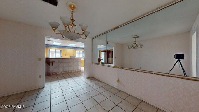 2045 Arlington Avenue, Las Cruces, NM 88001