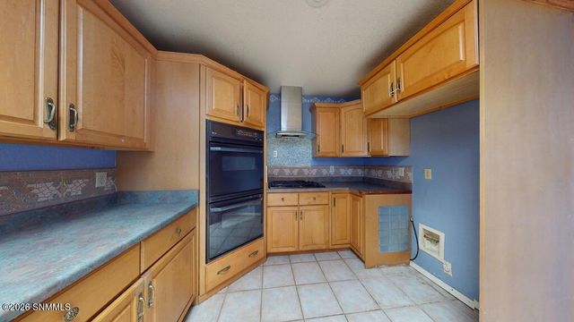 2045 Arlington Avenue, Las Cruces, NM 88001