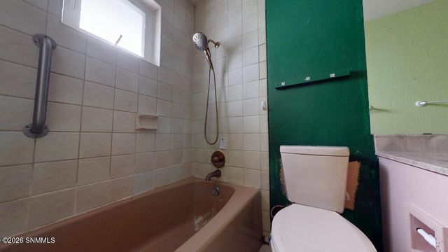 2045 Arlington Avenue, Las Cruces, NM 88001