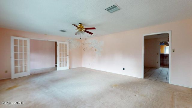 2045 Arlington Avenue, Las Cruces, NM 88001