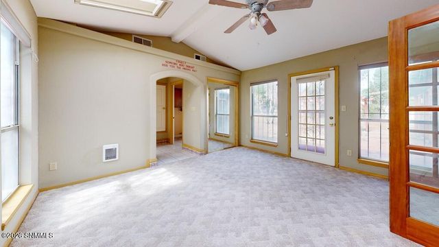 2045 Arlington Avenue, Las Cruces, NM 88001