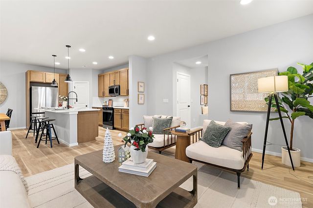 24521 111th Avenue SE, Kent, WA 98030