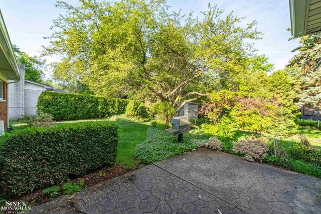 40127 Pallazo Drive, Clinton Township, MI 48038