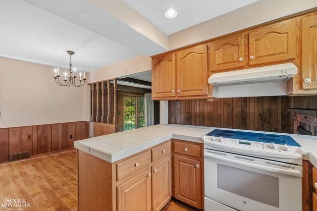 40127 Pallazo Drive, Clinton Township, MI 48038
