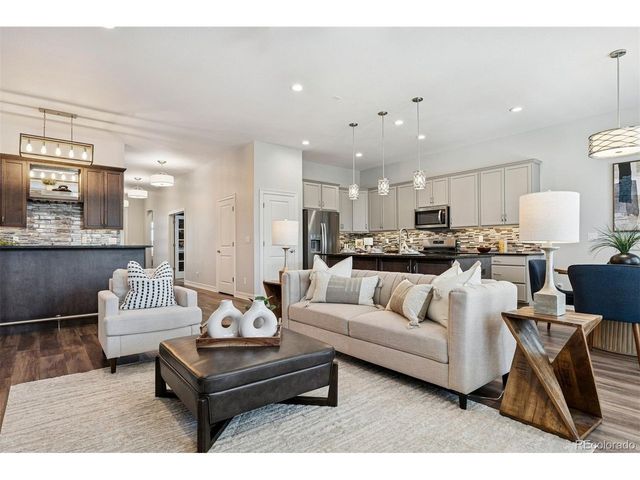 532 Woodroot Cir, Castle Rock, CO 80104