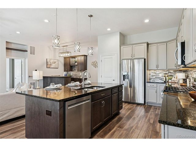 532 Woodroot Cir, Castle Rock, CO 80104