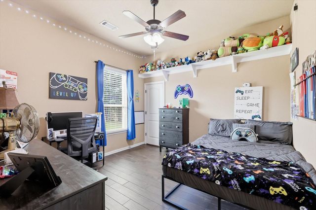160 Kelly Drive, Waxahachie, TX 75167