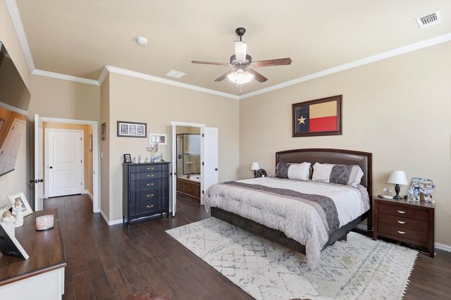 160 Kelly Drive, Waxahachie, TX 75167