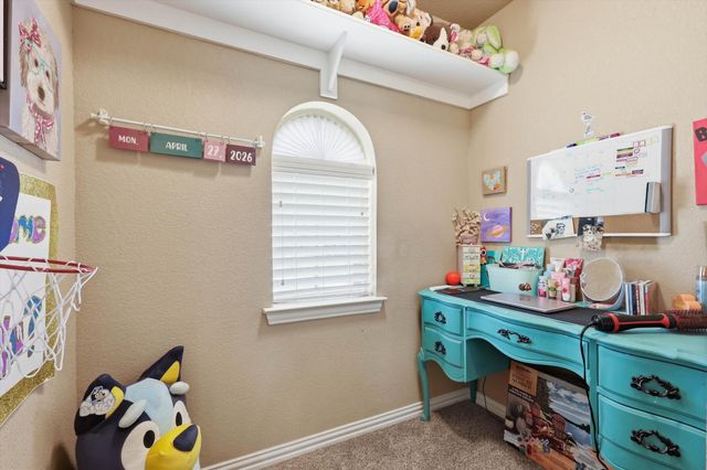 160 Kelly Drive, Waxahachie, TX 75167
