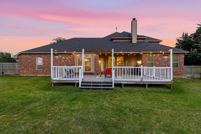 160 Kelly Drive, Waxahachie, TX 75167