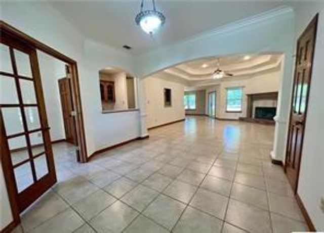 1482 Savannah PR, Seguin, TX 78155
