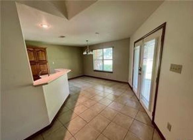 1482 Savannah PR, Seguin, TX 78155