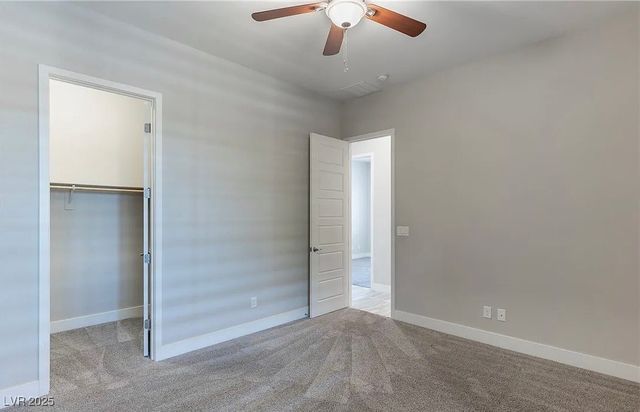 8233 Sweetwater Creek Way, Las Vegas, NV 89113