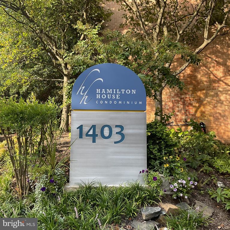1403 SHALLCROSS AVE #107, WILMINGTON, DE 19806 — exterior