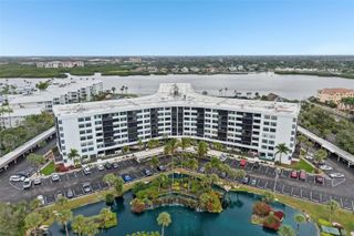 5855 MIDNIGHT PASS ROAD 227, Sarasota, FL 34242