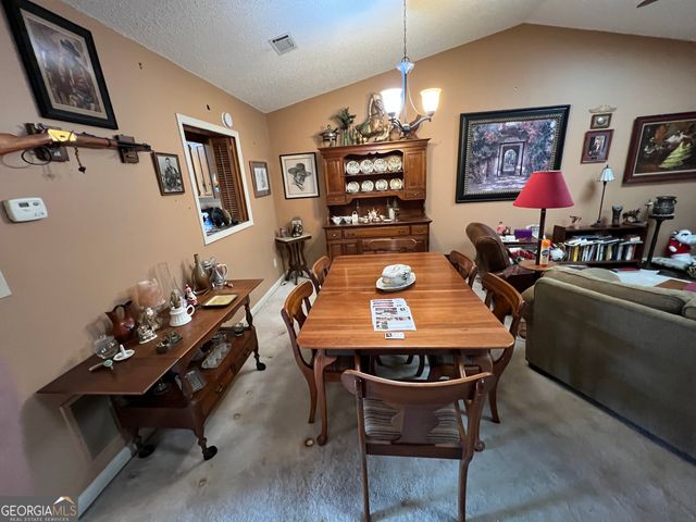 7159 Woodridge Lane, Union City, GA 30291