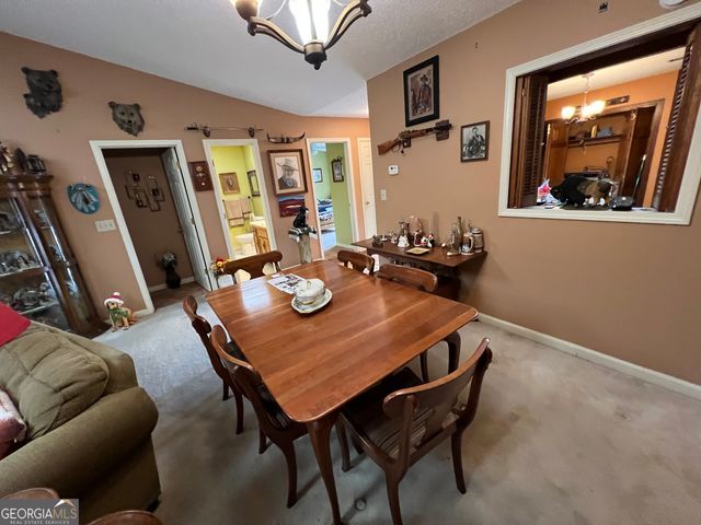 7159 Woodridge Lane, Union City, GA 30291