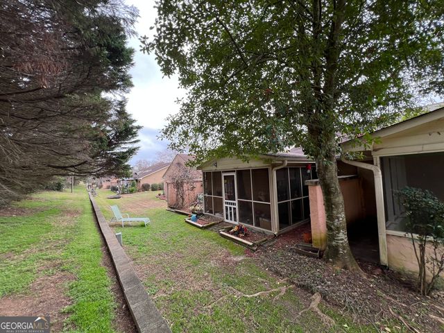 7159 Woodridge Lane, Union City, GA 30291