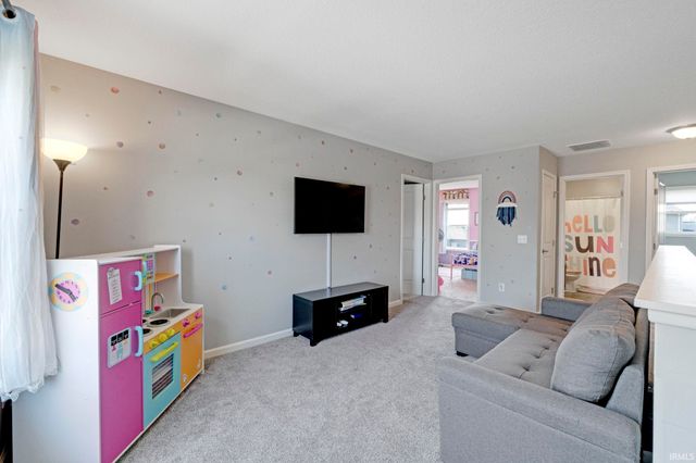 10216 Runabay Cove, New Haven, IN 46774