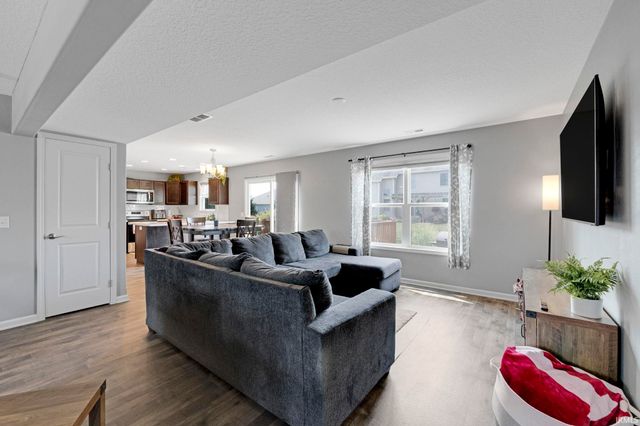10216 Runabay Cove, New Haven, IN 46774