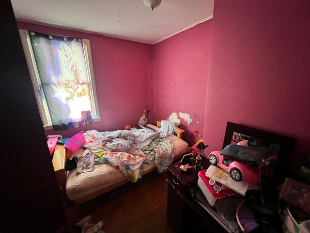 1512 N 32nd Avenue, Melrose Park, IL 60160