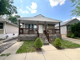 1512 N 32nd Avenue, Melrose Park, IL 60160