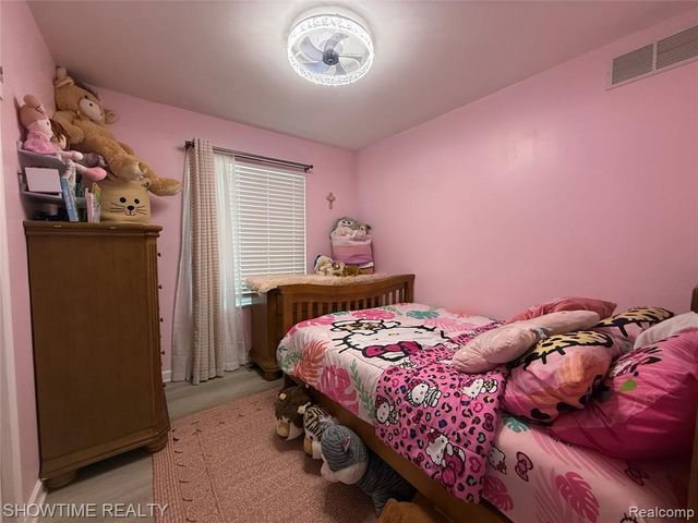 41617 Clayton Street, Clinton Township, MI 48038