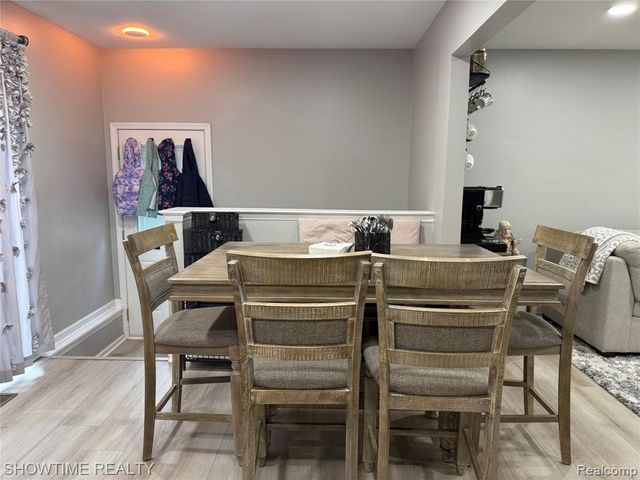 41617 Clayton Street, Clinton Township, MI 48038