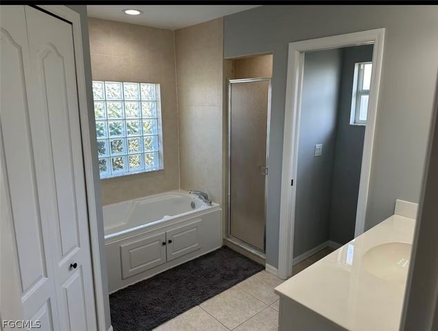 1804 NW 20th PL, Cape Coral, FL 33993