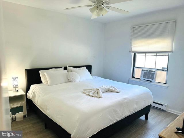 31 BROOKSHIRE RD, Sicklerville, NJ 08081