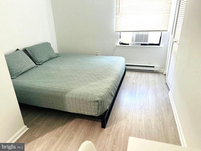 31 BROOKSHIRE RD, Sicklerville, NJ 08081