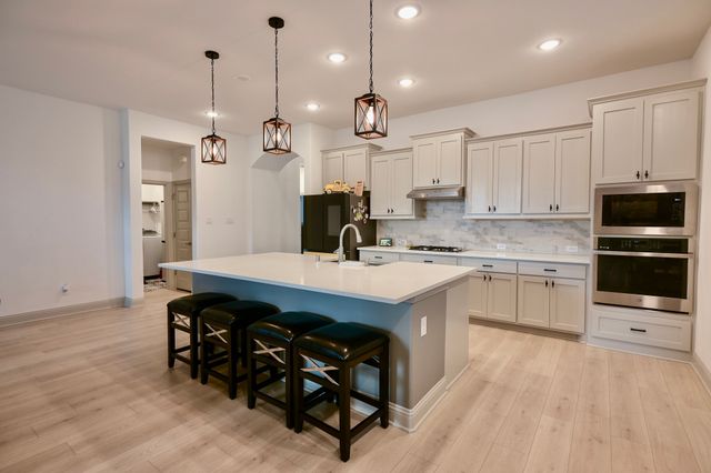 2609 Henley Way, Mansfield, TX 76084