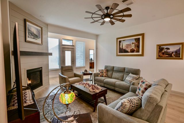 2609 Henley Way, Mansfield, TX 76084