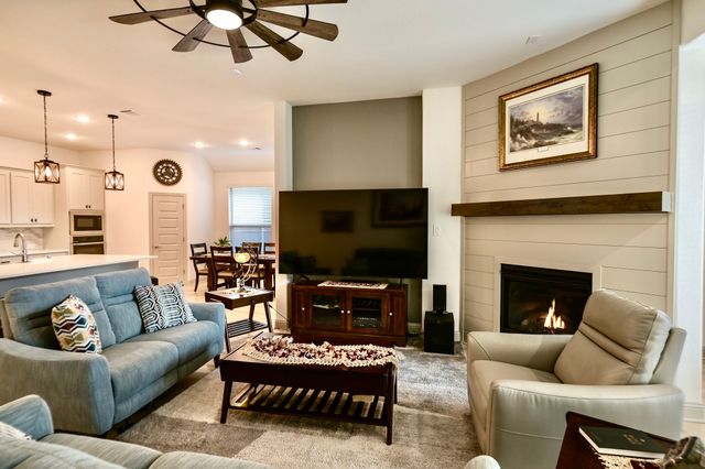 2609 Henley Way, Mansfield, TX 76084