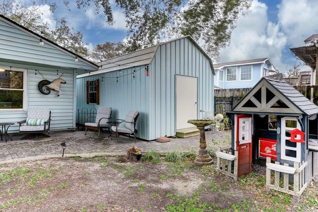 4449 Shady Lake Drive, Seabrook, TX 77586