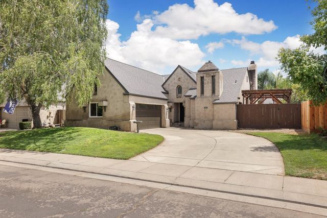 868 Cinnamon Teal Ct, Manteca, CA 95337