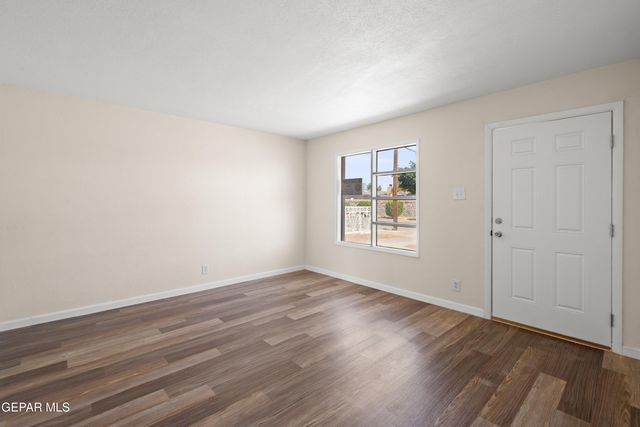 5304 CAPISTRANO Drive, El Paso, TX 79924